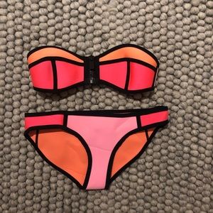 Triangl strapless bikini Size XXS